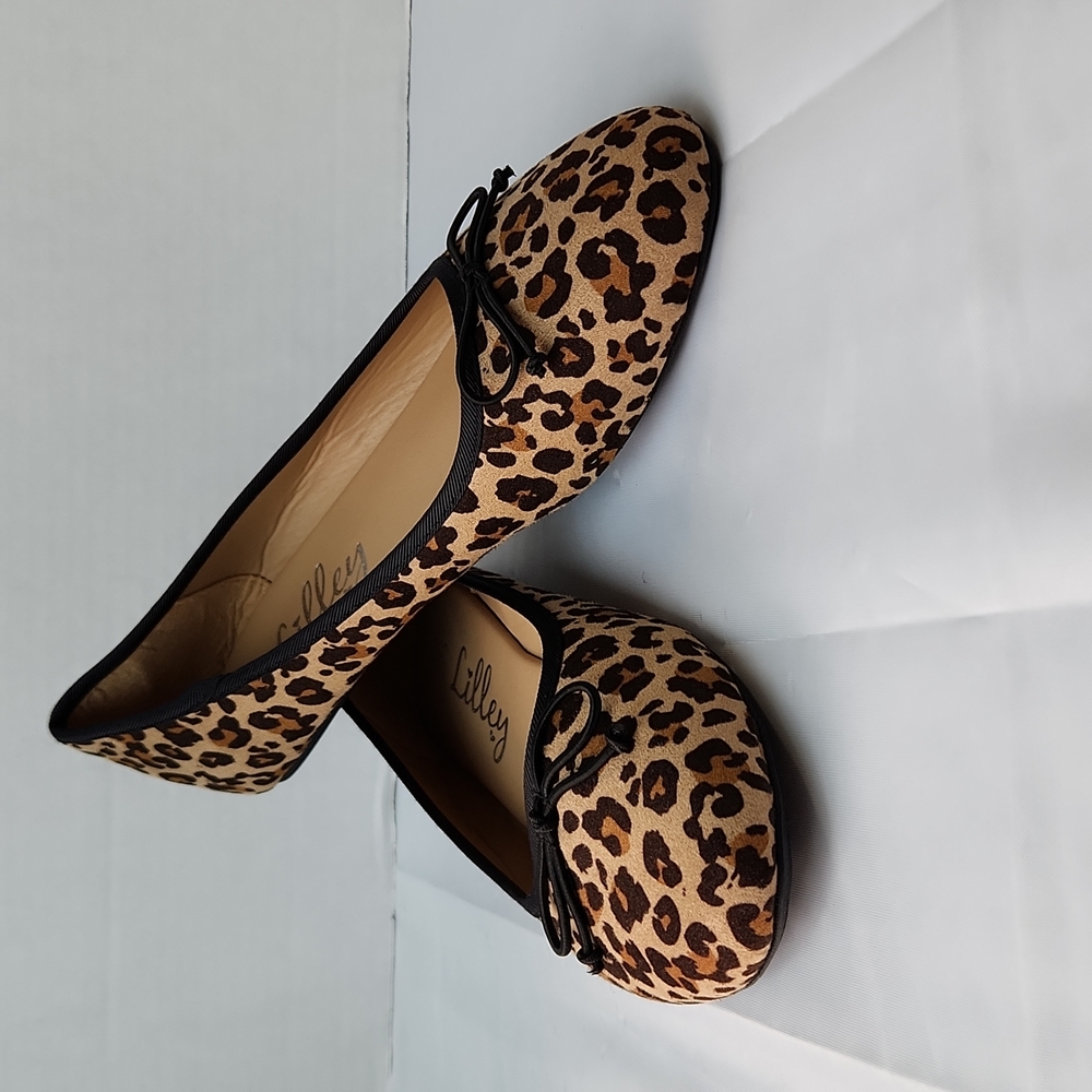Lilley Women's Slip-on Flats Animal Prints Brown Size 9